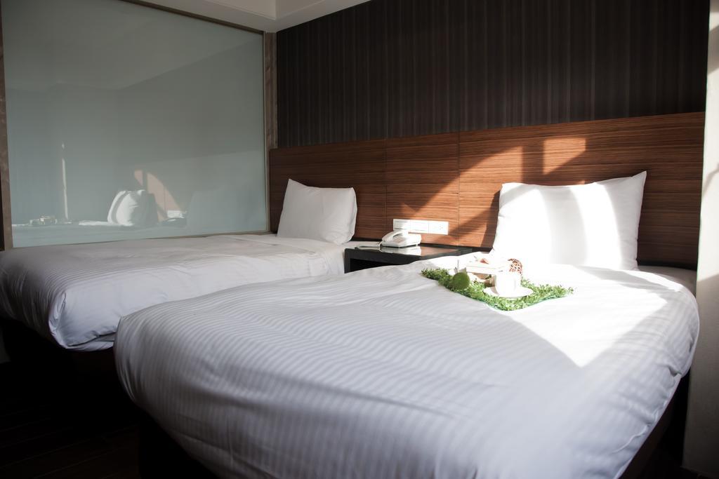 Kdm Hotel Тайбэй Экстерьер фото