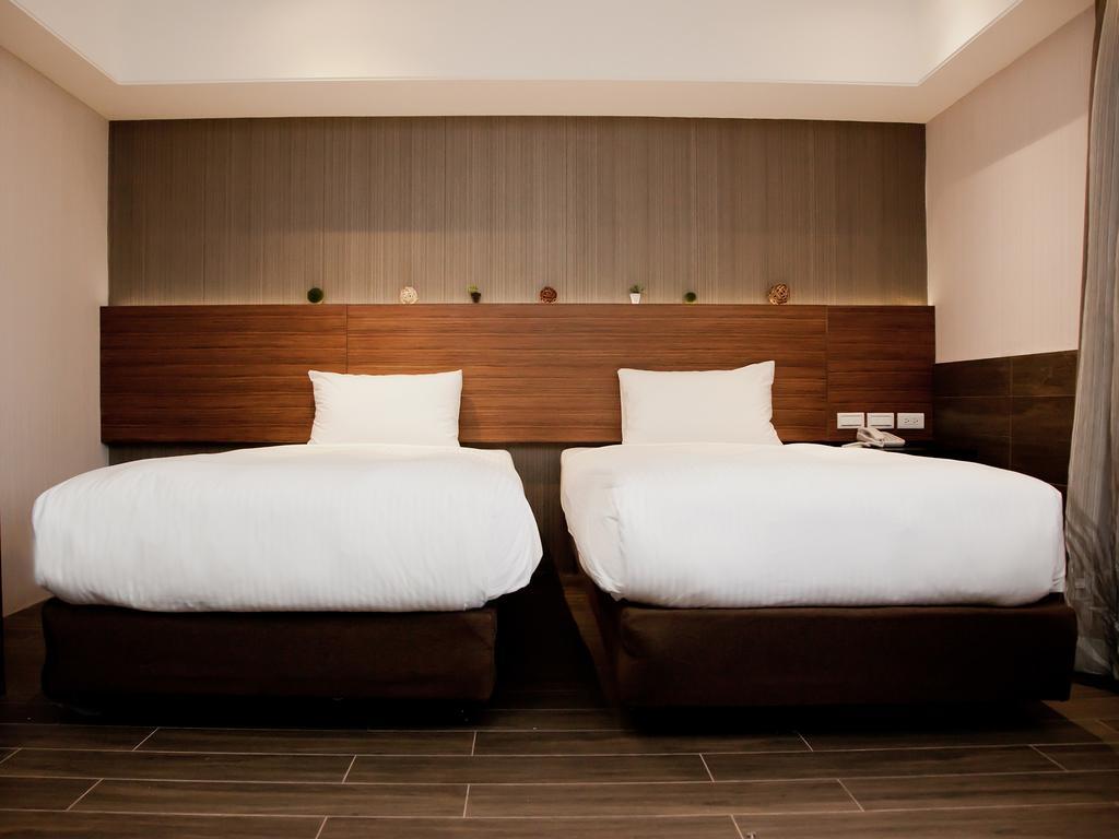 Kdm Hotel Тайбэй Экстерьер фото