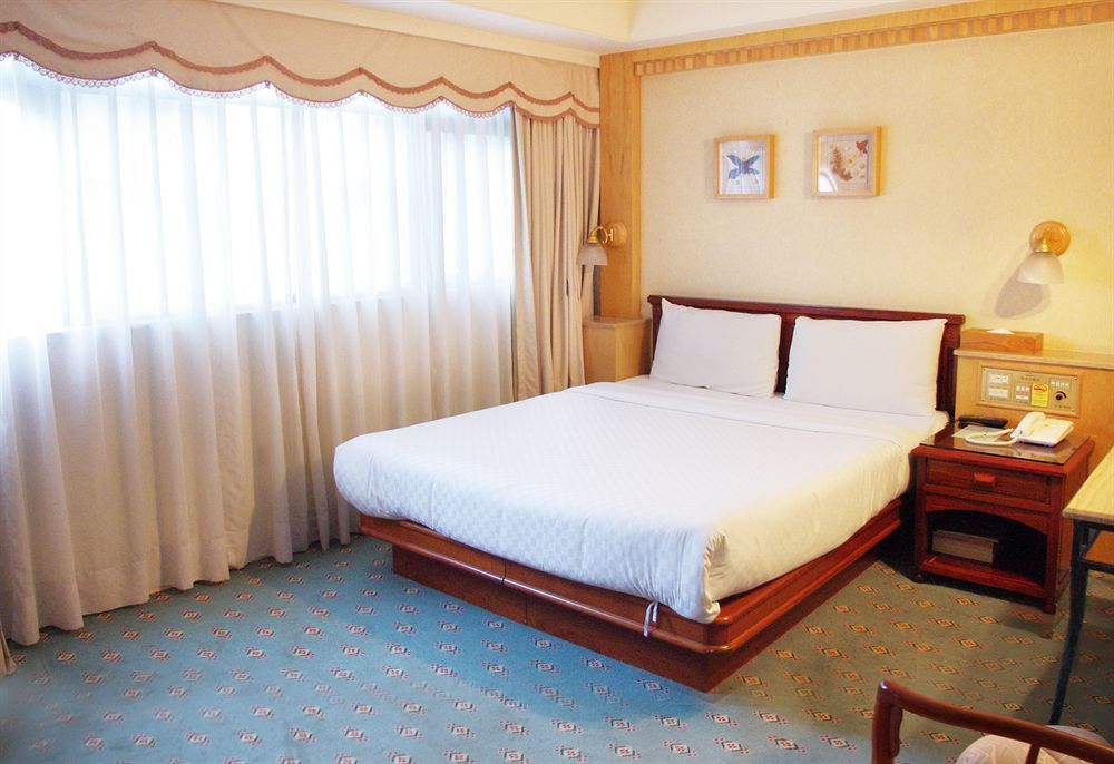 Kdm Hotel Тайбэй Экстерьер фото